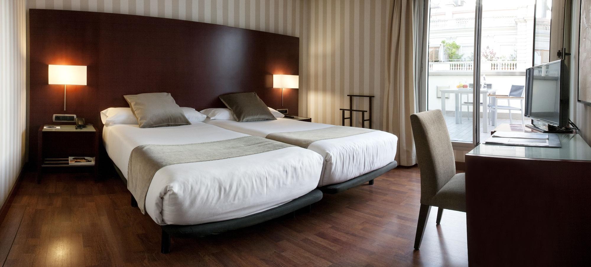 Zenit Barcelona Hotel Exterior photo